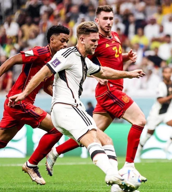 德甲战报：最后时刻连进2球，海登海姆2-1逆转绝杀柏林联合