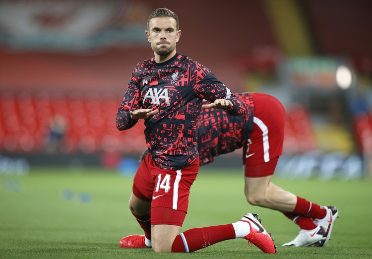 普约尔：我在家里很少谈足球，两个女儿最近才知道我曾效力巴萨