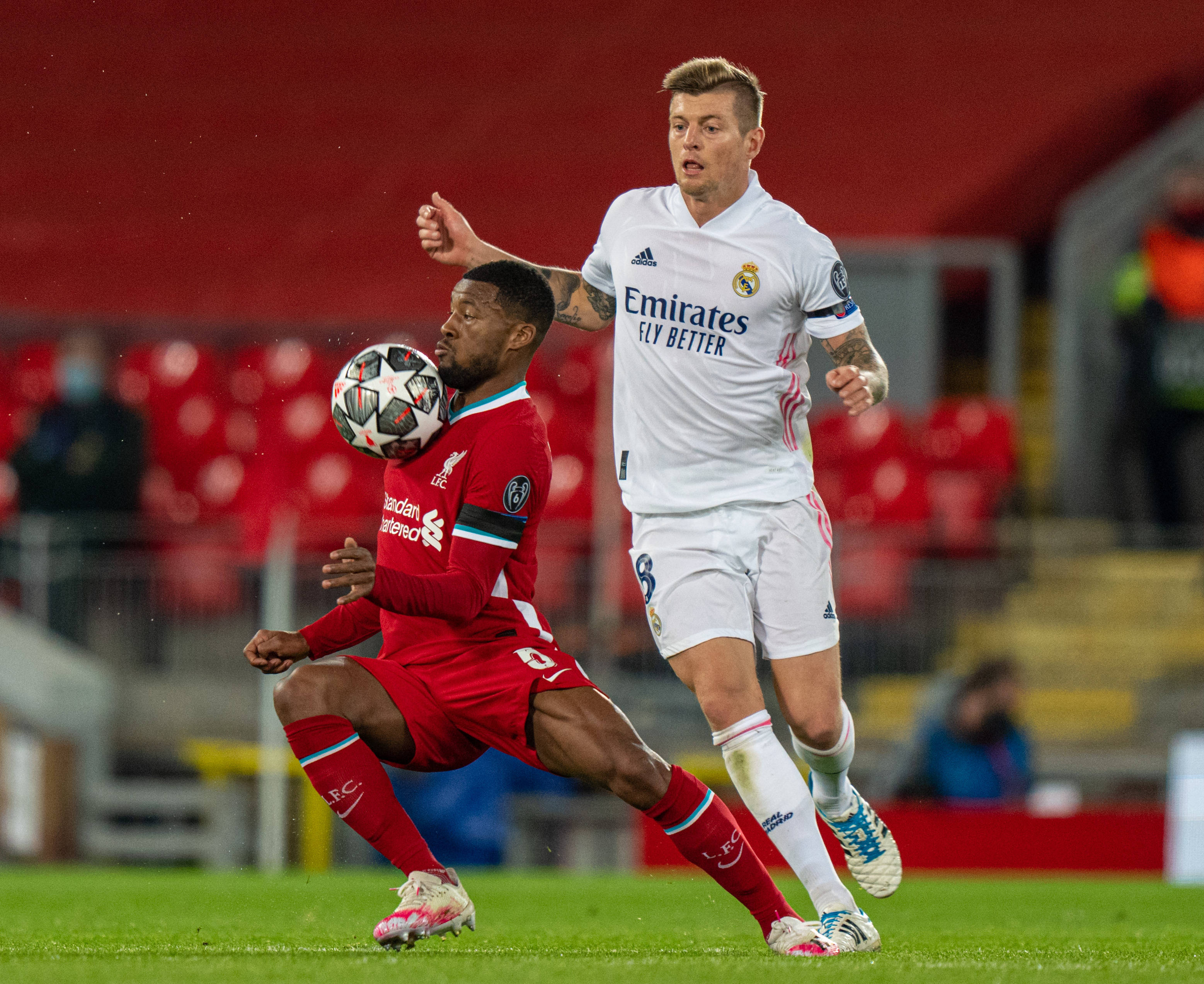 记者：摩洛哥队长赛斯因伤退出本届非洲杯，达里顶替入选（赛斯伤退本届非洲杯，摩洛哥改召达里顶替）