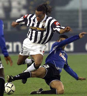 2025／26赛季英超：从巴萨到阿森纳，切尔西面临终极考验（英超2025／26赛季：切尔西从巴萨到阿森纳迎来终极大考）