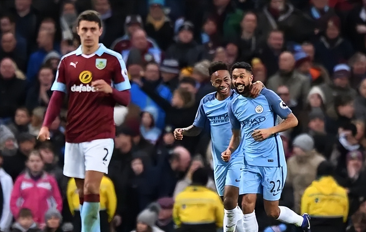 埃迪-豪：球队中场从六人减至四人，必须赶紧引援