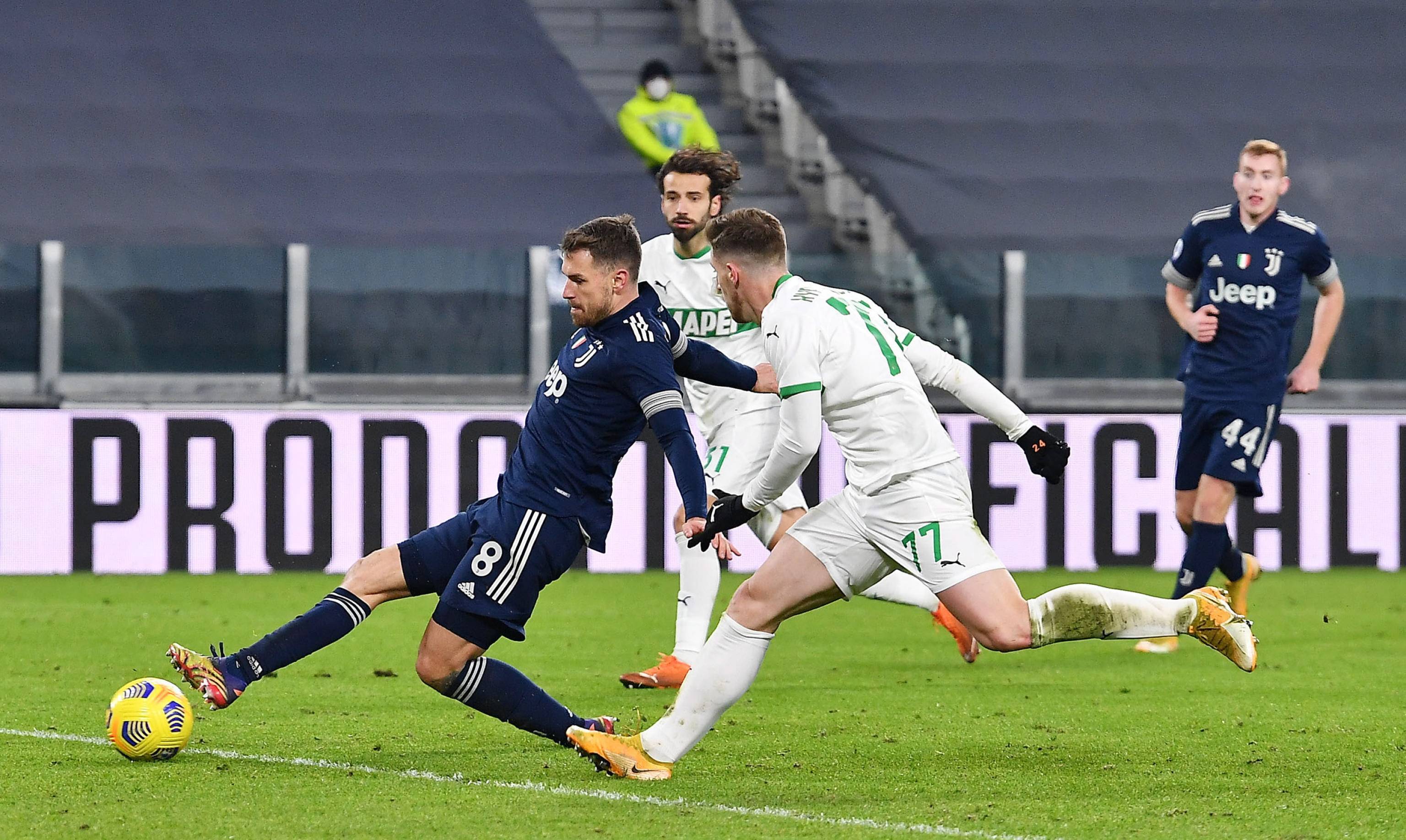 湘超张珈玮：王新欣指导是我的伯乐；湖南足球的氛围其实很好（湘超球员张珈玮：感恩王新欣指导识才，湖南足球氛围很不错）