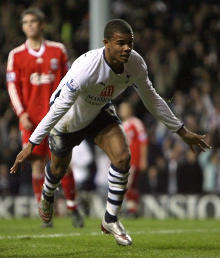 前进之鹰球员因嘲讽施蒂勒鼻子被罚款500欧，现已公开道歉