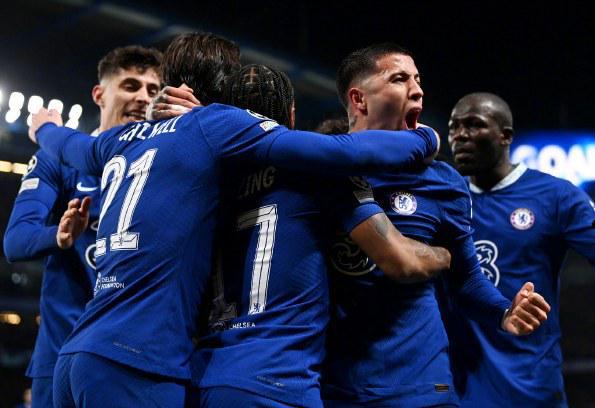 NBA：勇士击败森林狼 库里三分火力全开