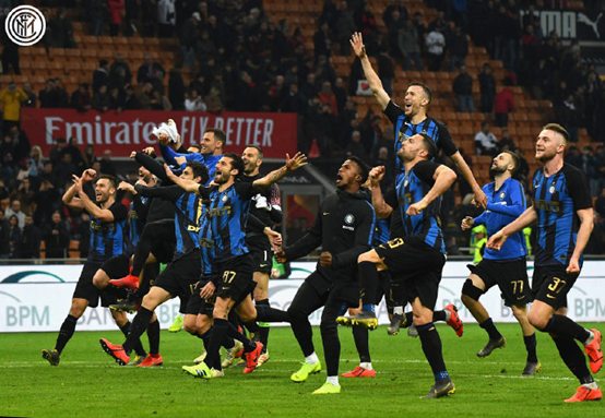 球星被拍到训练加练远射，努力程度获认可