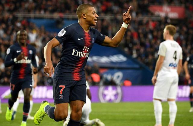 斯普利特：灰熊的双塔阵容不常见但很有威胁，我们得严阵以待